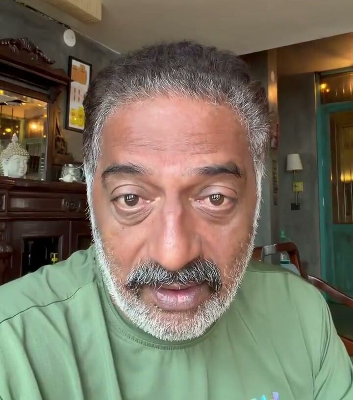 Prakash Raj calls himself a ‘Proud Dimaagi Naxal’