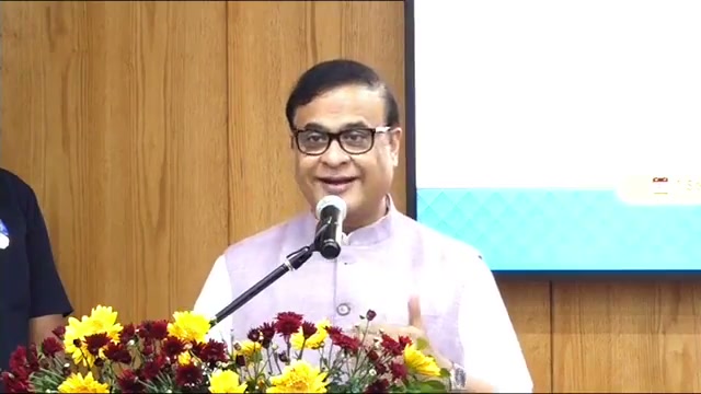 Assam releases Rs 10,000 each to 40,505 graduates under Jibon Prerana