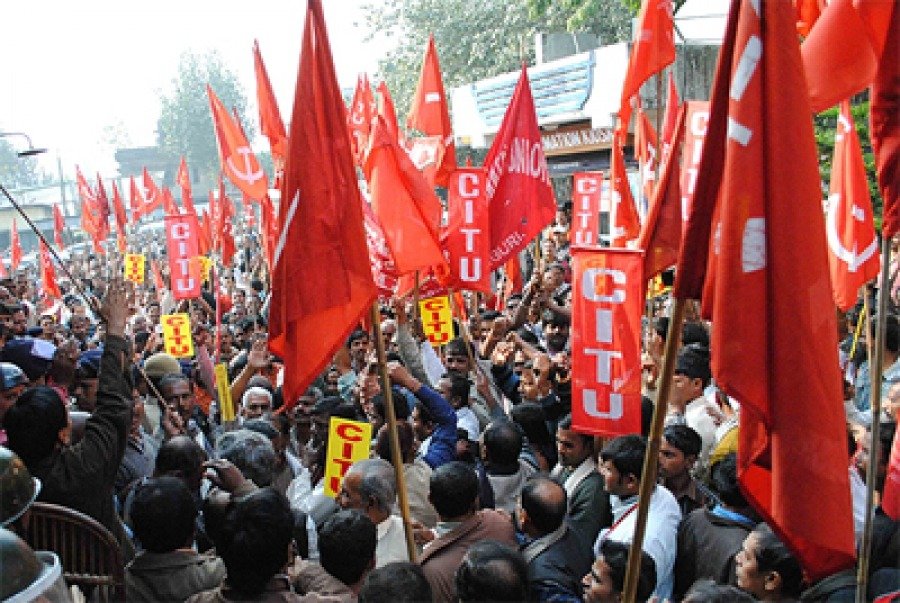 Workers’ Unions Announce Statewide Protest on November 2, Demand Rs 800 Minimum Daily Wage
