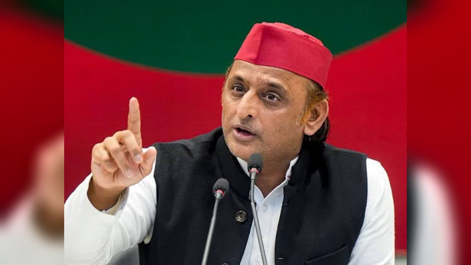 Akhilesh Yadav says he needs a chair, not a throne, to serve people