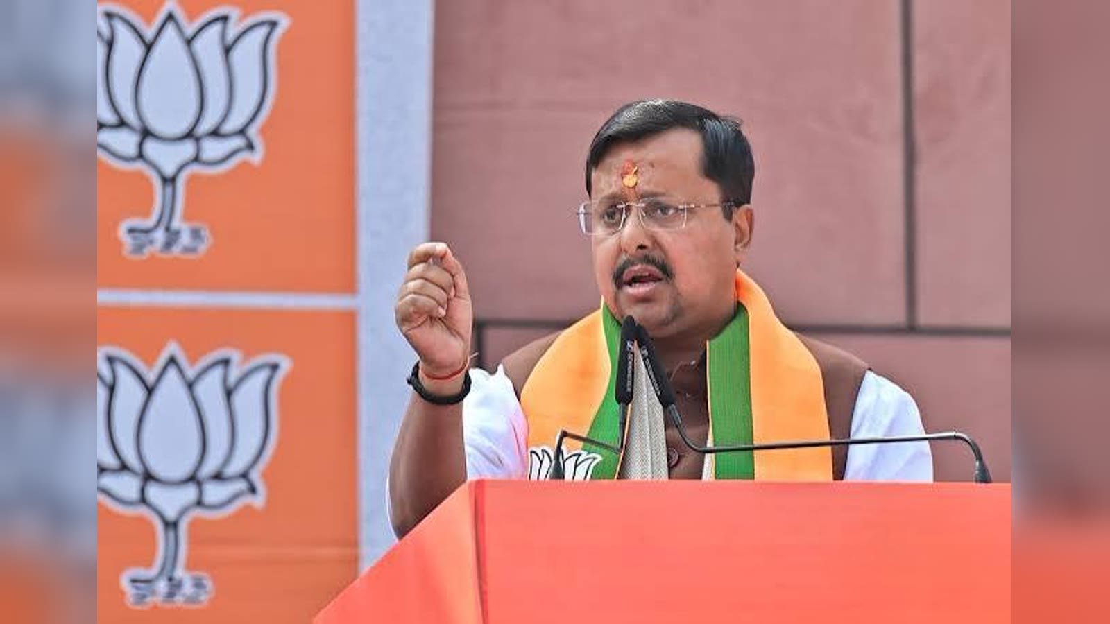 Congress has made insulting Modi, family a political culture, clip alleges